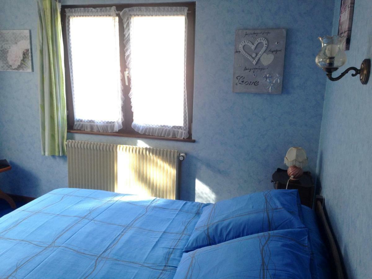 Chambres D'Hotes Et Gite Chez Martine 바 외부 사진